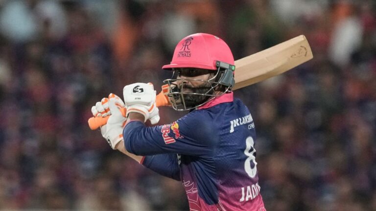 Ravindra Jadeja At No.4? The Tactical Thinking Behind RR’s Surprise IPL Playoffs – रवींद्र जडेजा नंबर 4 पर क्यों? राजस्थान रॉयल्स के हैरान करने वाले फैसले के पीछे की रणनीति