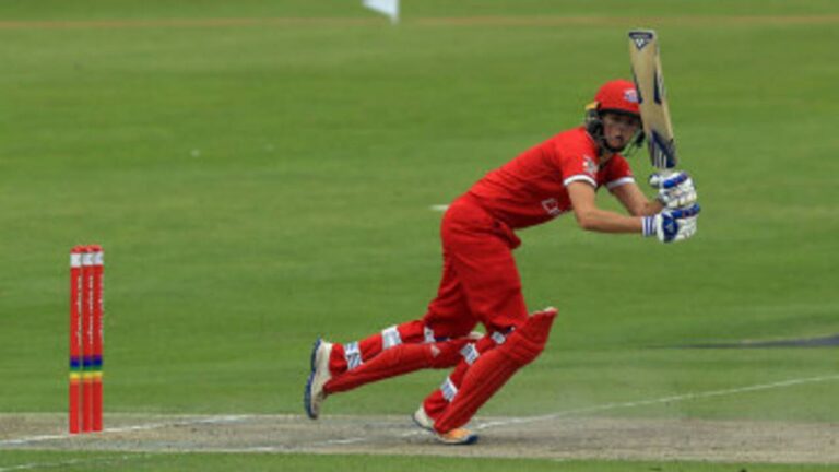 Surrey vs Lancashire: ब्रायनी स्मिथ के तूफान में उड़ा लंकाशायर, सरे की धमाकेदार जीत