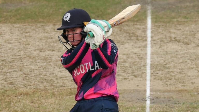 Fraser and Carter fifties, Gordon three-for help Scotland ease past Netherlands – स्कॉटलैंड की नीदरलैंड पर शानदार जीत: फ्रेजर और कार्टर का अर्धशतकीय धमाका