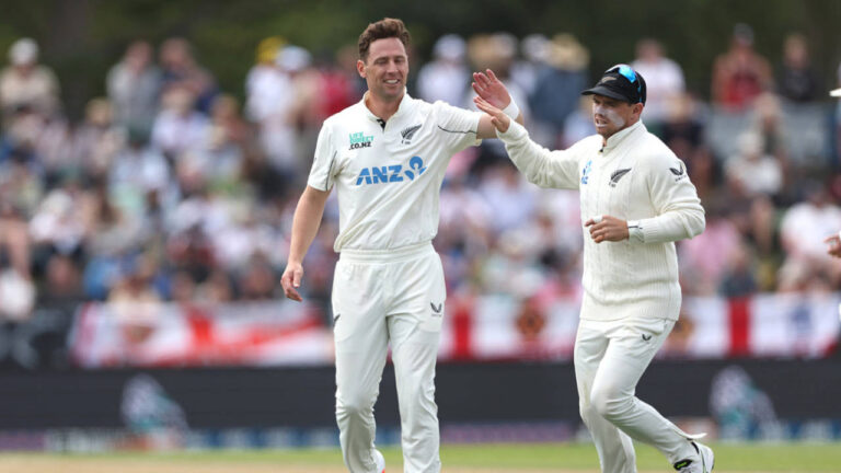 Ireland opt to bowl; Matt Henry ruled out of Test with injury – आयरलैंड बनाम न्यूजीलैंड टेस्ट: आयरलैंड ने गेंदबाजी चुनी, मैट हेनरी बाहर
