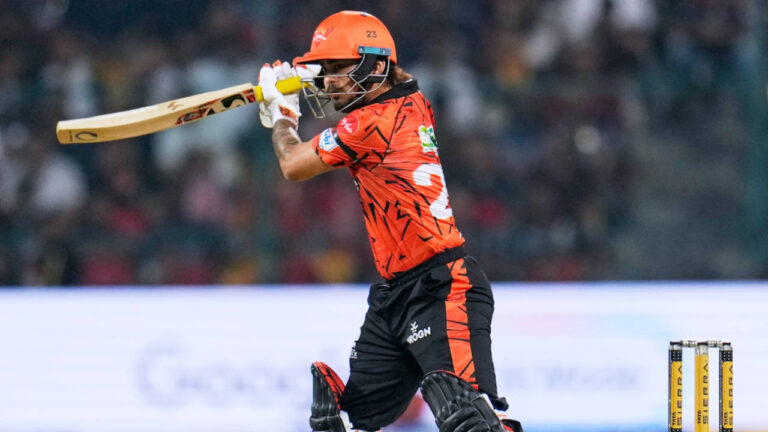 IPL 2024: पंजाब किंग्स का टॉस जीतकर गेंदबाजी का फैसला, SRH की टीम में बड़े बदलाव