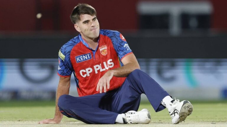 IPL 2026: क्या पंजाब किंग्स का प्लेऑफ का सपना खत्म? जानिए क्यों लड़खड़ाई है टीम