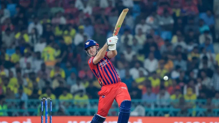 IPL 2026: मिचेल मार्श का तूफानी प्रदर्शन, अंशुल कंबोज के एक ओवर में कूटे 28 रन