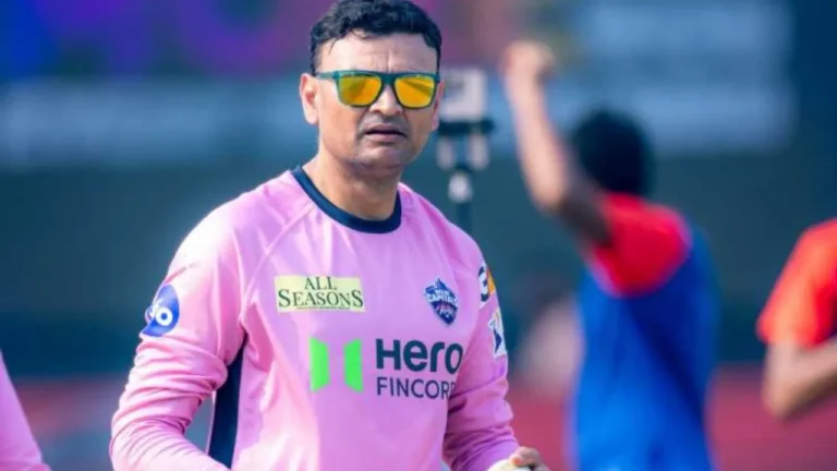 IPL 2026: दिल्ली कैपिटल्स में बड़े बदलाव की तैयारी, कोचिंग स्टाफ और कप्तान अक्षर पटेल पर गिर सकती है गाज