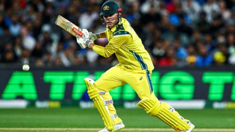 Australia bring in Connolly for Sangha and bat in decider: तीसरे वनडे में ऑस्ट्रेलिया ने टॉस जीतकर चुनी बल्लेबाजी