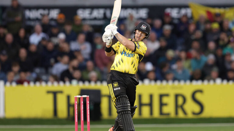 D’Arcy Short fifty consigns Somerset to a third straight defeat