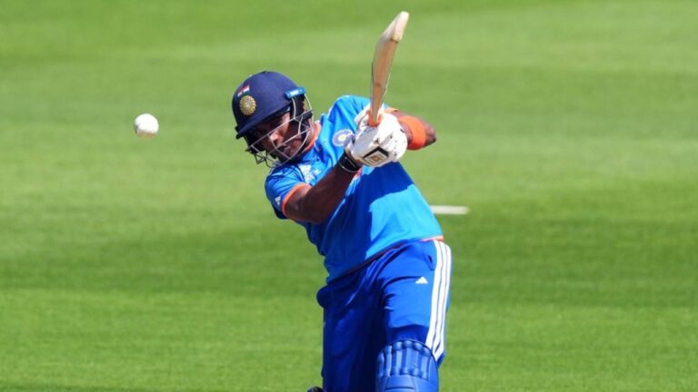 India opt to bat against Pakistan and pick Fulmali over Bhatia: T20 World Cup Preview